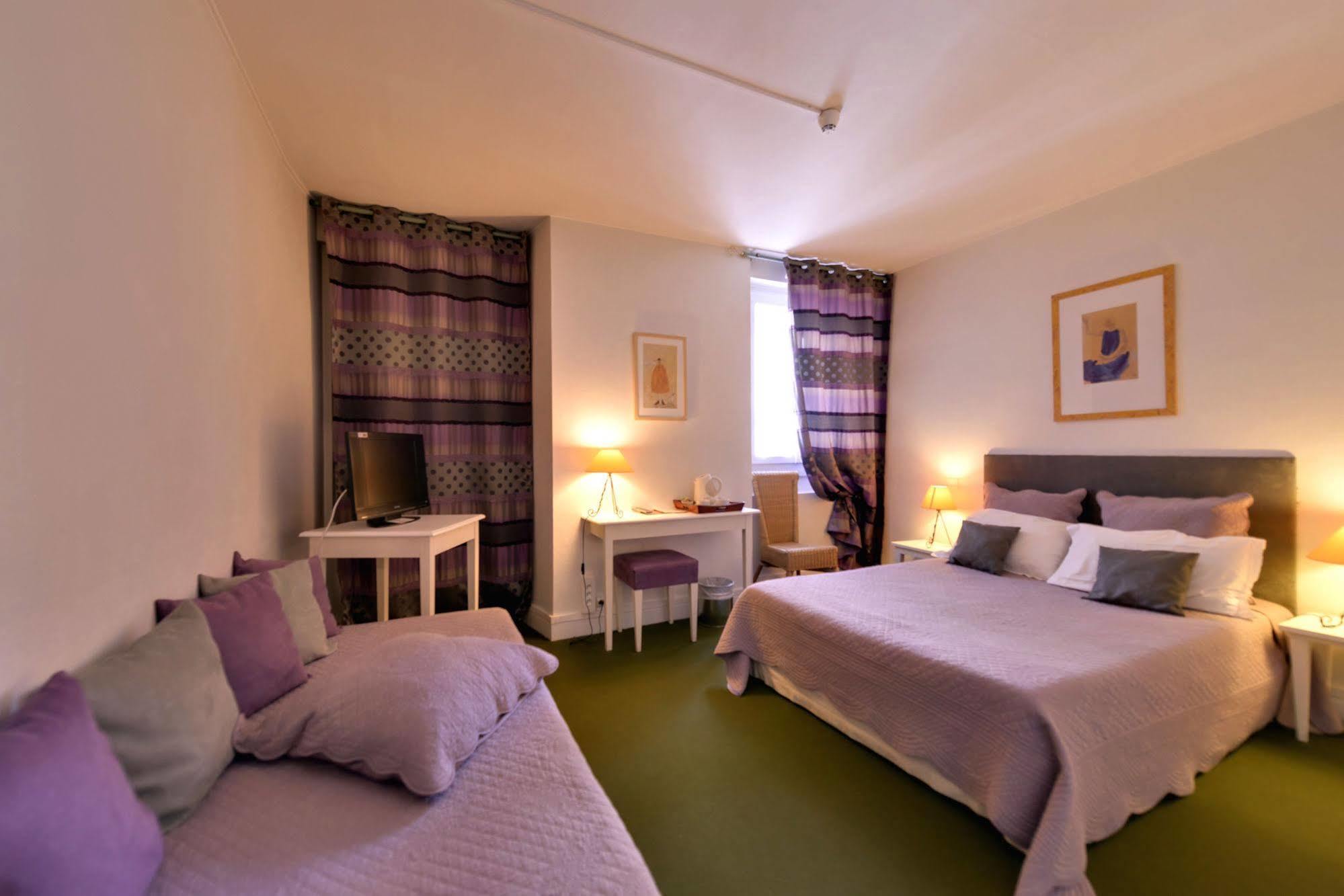Logis Hotel Orly アレス エクステリア 写真