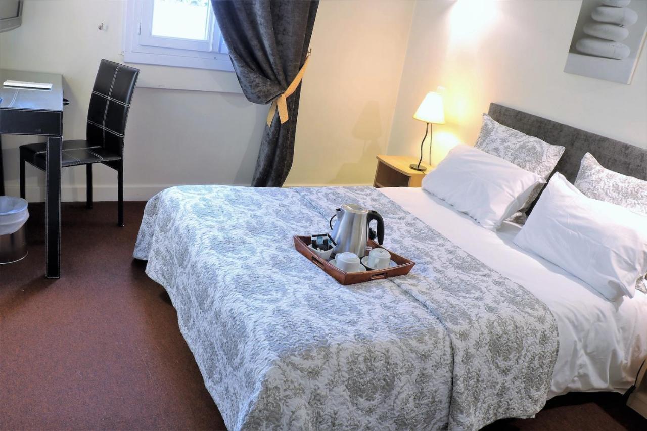 Logis Hotel Orly アレス エクステリア 写真