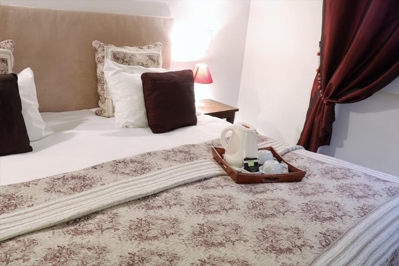 Logis Hotel Orly アレス エクステリア 写真
